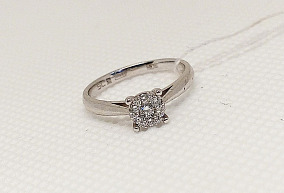 Золотое кольцо с брилиантами 15 р-р