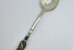 Серебряная ложка