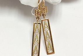  Золотые серьги